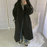 Langer, lässiger Trenchcoat